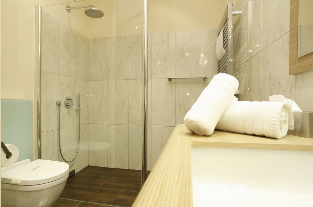 Hotel Villa Will Altwarmbuchen Buitenkant foto